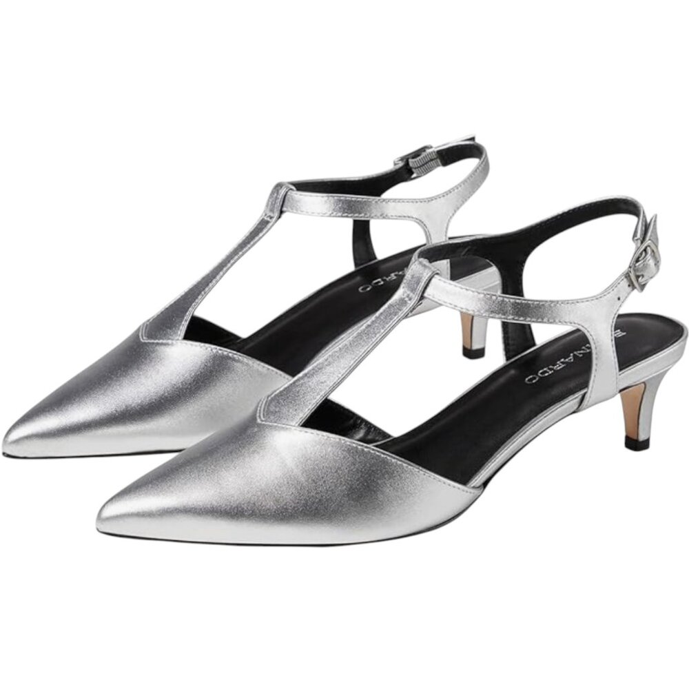 NWOT Bernardo 'Malta' Leather Pointed Toe Kitten Heel Shoes in Silver Size 9M